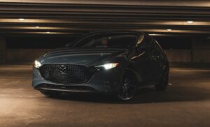 black mercedes benz c coupe